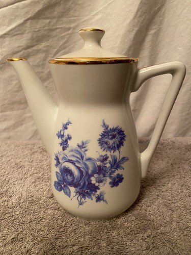 Apilco porcelain coffee pot - porcelain,